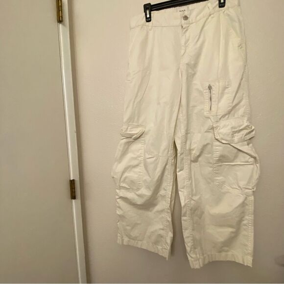 BDG Urban Outfitters white hi rise wide leg Cargo Pants womans 6 - Picture 2 of 13